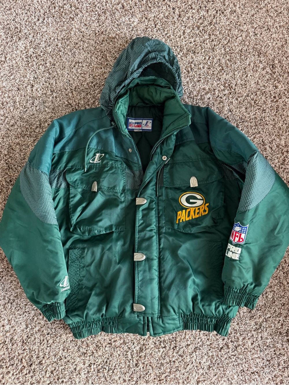 Logo Athletic Green Bay Packers Men’s Hooded Puffer Jacket, size LG YTK Vintage🔥